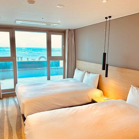 Saint Beach Hotel Jeju Eksteriør billede