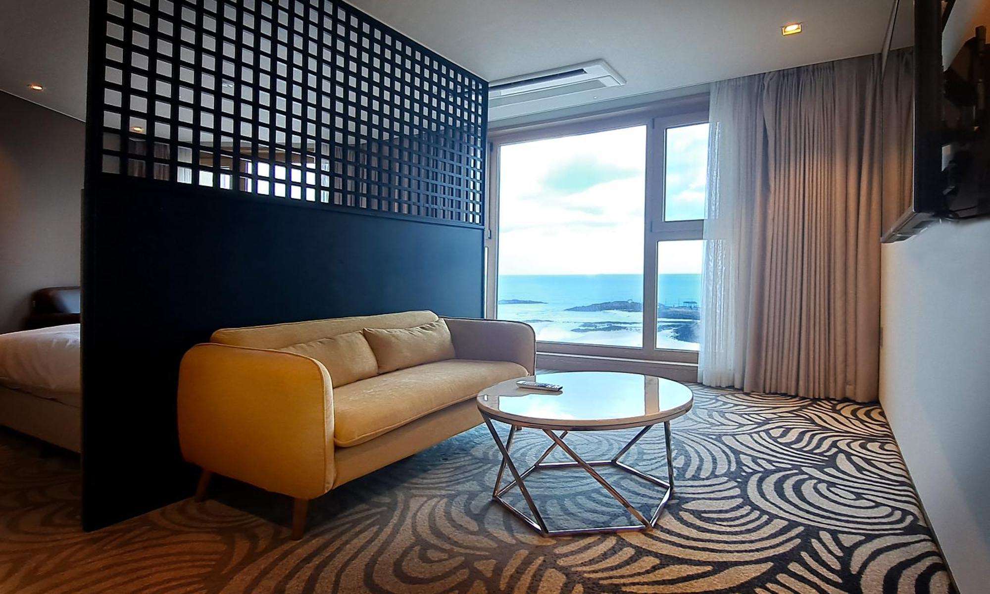 Saint Beach Hotel Jeju Eksteriør billede